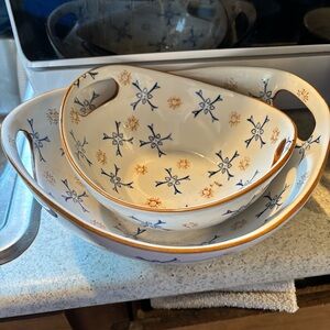 Temptations by Tara. 2 serving bowls.